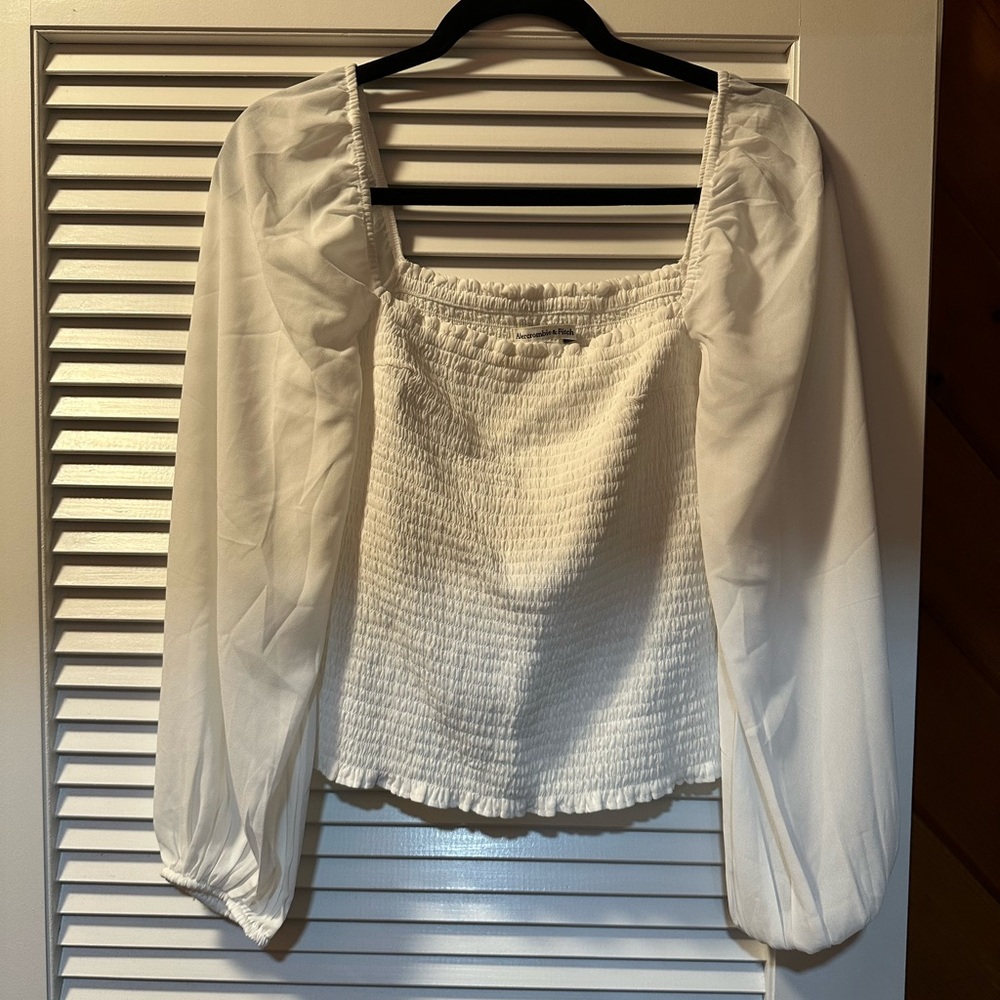 Women’s blouse